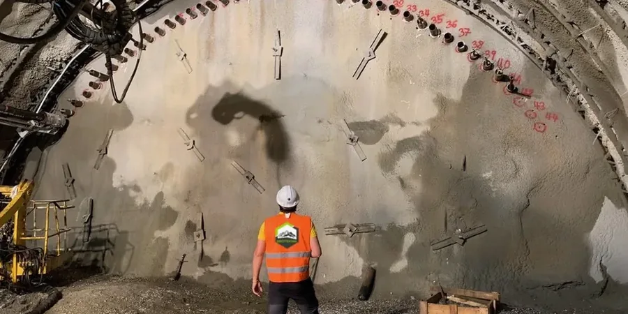 Monitoreo Geotécnico de Excavaciones en La Pintana: Control de Asentamientos y Estabilidad